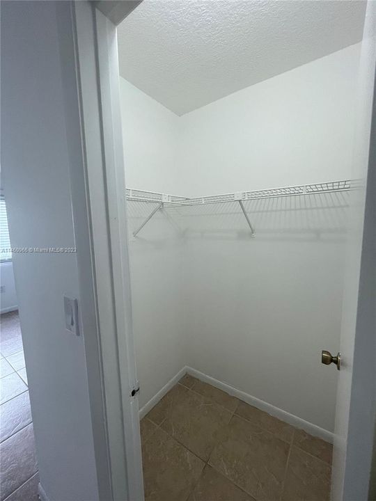 Recently Rented: $1,980 (2 beds, 2 baths, 1032 Square Feet)