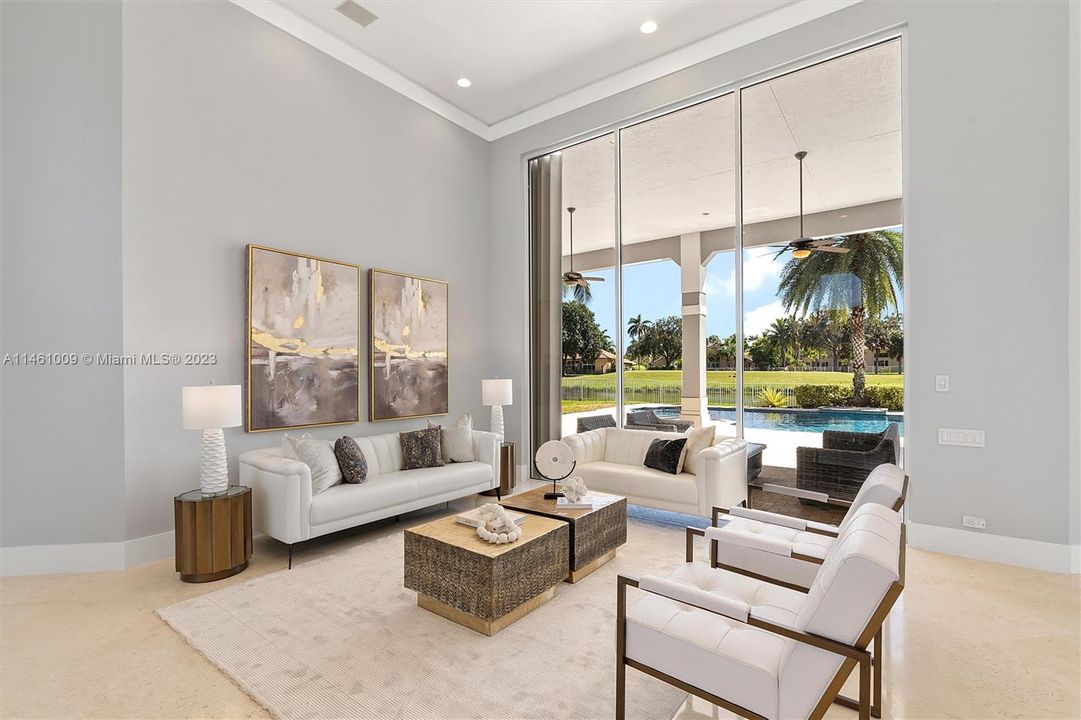 Recently Sold: $2,400,000 (5 beds, 4 baths, 4156 Square Feet)