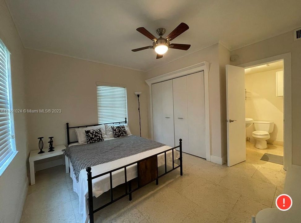 Recently Rented: $3,400 (2 beds, 2 baths, 1074 Square Feet)