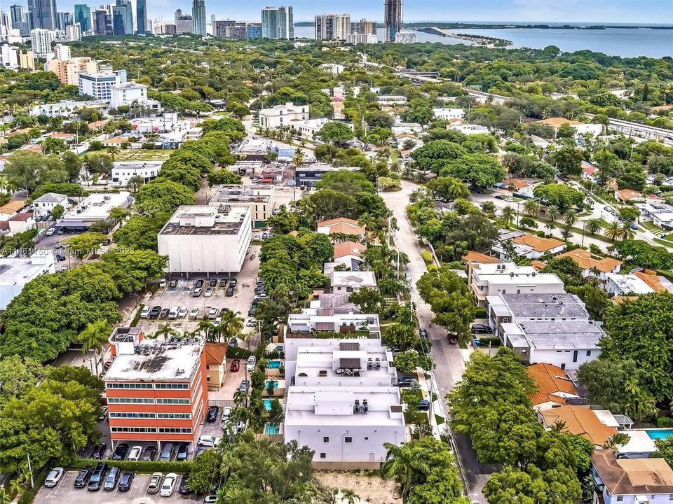 Recently Sold: $1,375,000 (3 beds, 3 baths, 0 Square Feet)