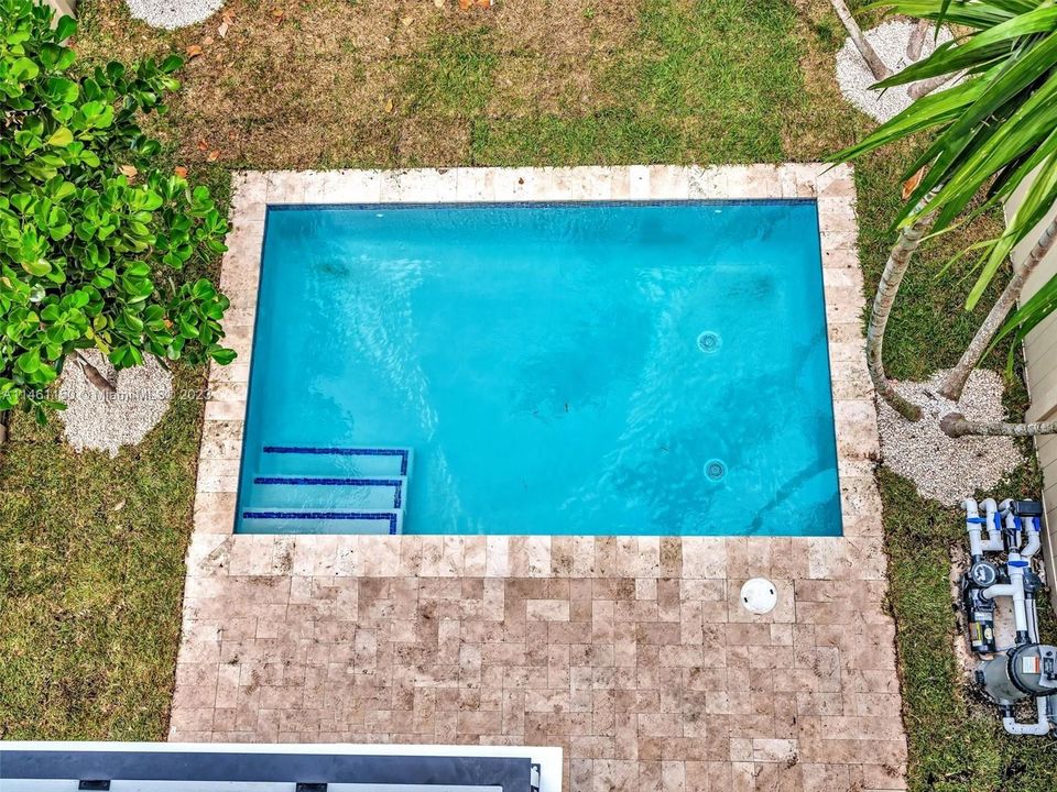 Recently Sold: $1,375,000 (3 beds, 3 baths, 0 Square Feet)