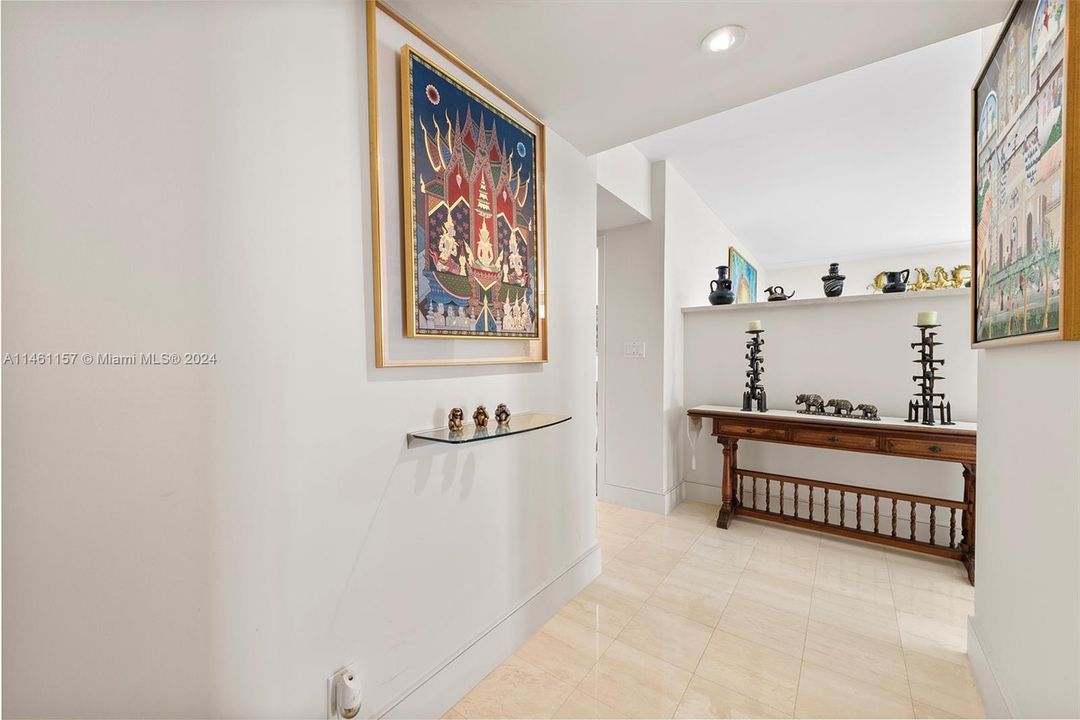 Recently Sold: $790,000 (3 beds, 2 baths, 1887 Square Feet)