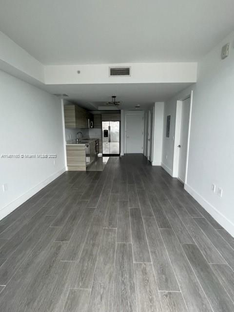 Recently Sold: $488,000 (1 beds, 1 baths, 593 Square Feet)