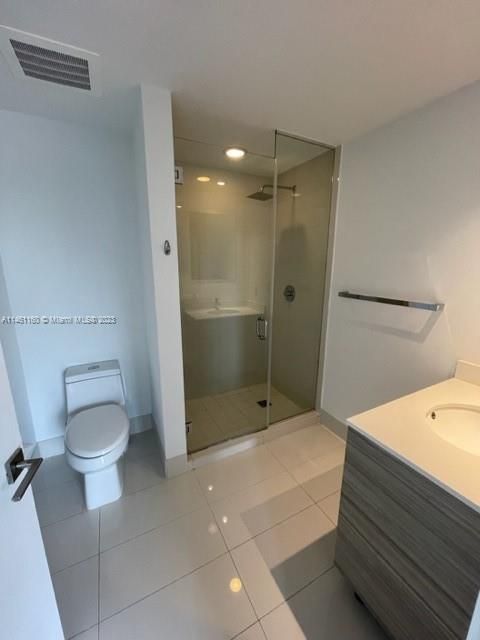 Recently Sold: $488,000 (1 beds, 1 baths, 593 Square Feet)