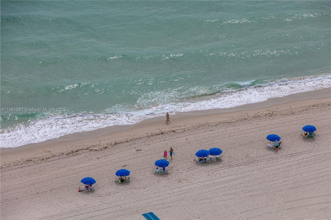 Недавно продано: $499,000 (1 спален, 2 ванн, 980 Квадратных фут)