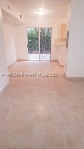 Recently Sold: $260,000 (3 beds, 2 baths, 1099 Square Feet)