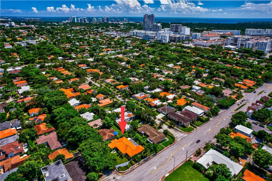 Recently Sold: $1,450,000 (5 beds, 4 baths, 3510 Square Feet)