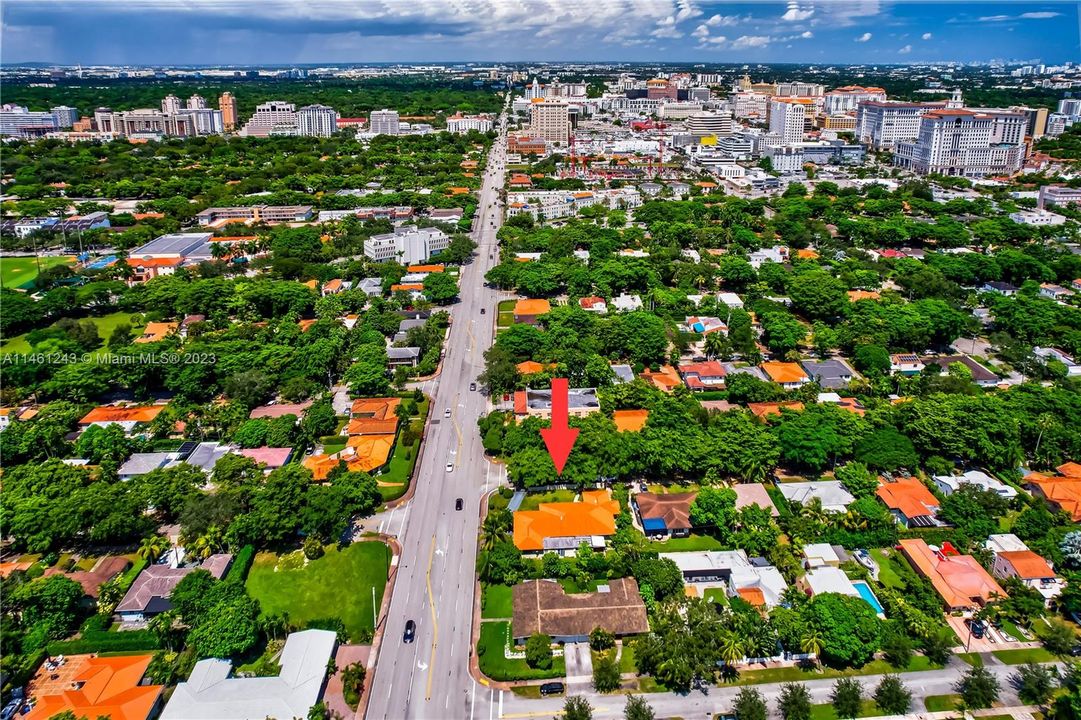 Recently Sold: $1,450,000 (5 beds, 4 baths, 3510 Square Feet)