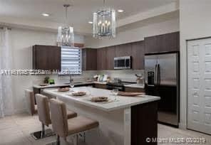 Recently Rented: $3,000 (3 beds, 2 baths, 1345 Square Feet)