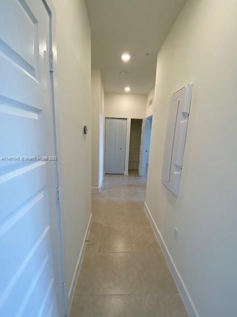 Recently Rented: $3,000 (3 beds, 2 baths, 1345 Square Feet)