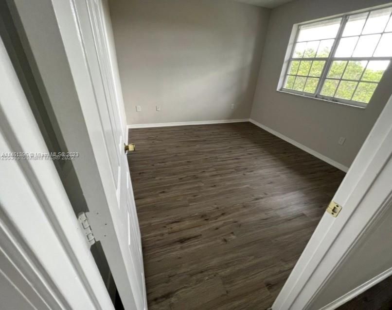 Recently Rented: $2,600 (2 beds, 2 baths, 1130 Square Feet)