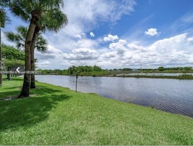 Recently Rented: $2,600 (2 beds, 2 baths, 1130 Square Feet)