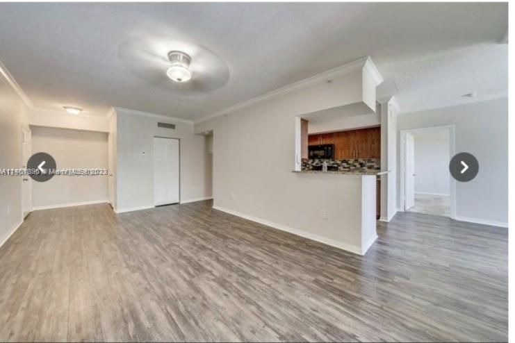 Recently Rented: $2,600 (2 beds, 2 baths, 1130 Square Feet)