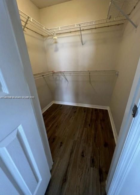 Recently Rented: $2,600 (2 beds, 2 baths, 1130 Square Feet)