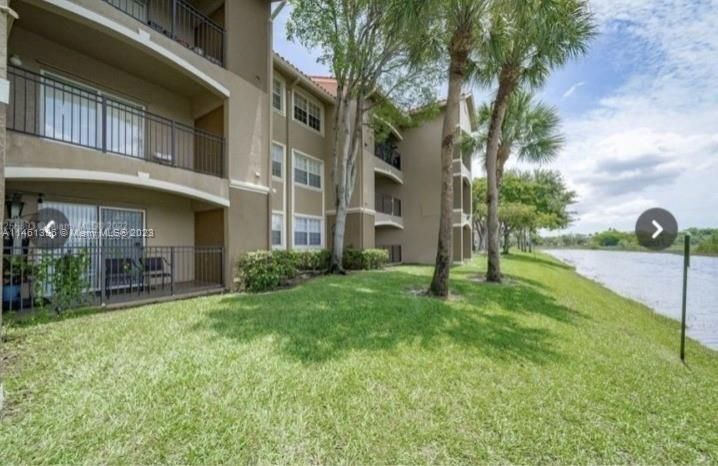 Recently Rented: $2,600 (2 beds, 2 baths, 1130 Square Feet)