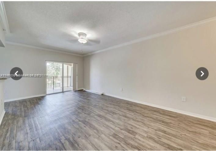 Recently Rented: $2,600 (2 beds, 2 baths, 1130 Square Feet)