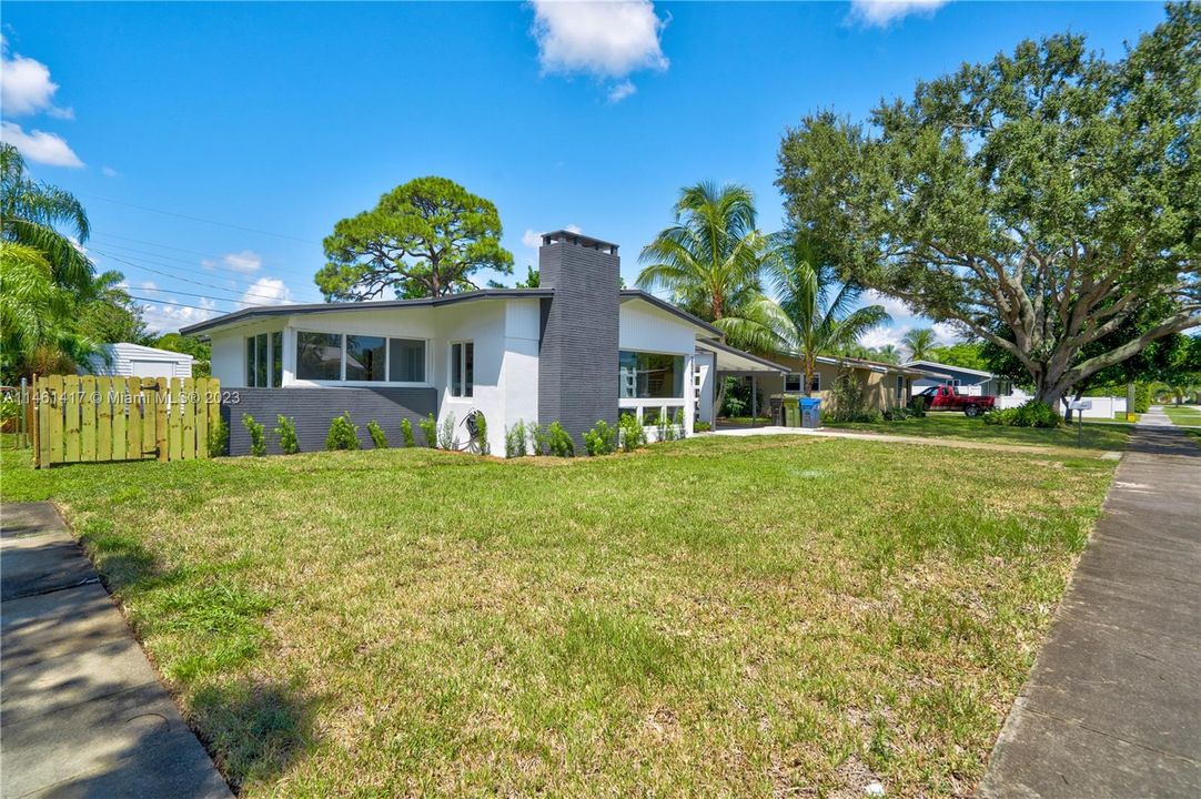 Recently Sold: $534,500 (3 beds, 2 baths, 1238 Square Feet)