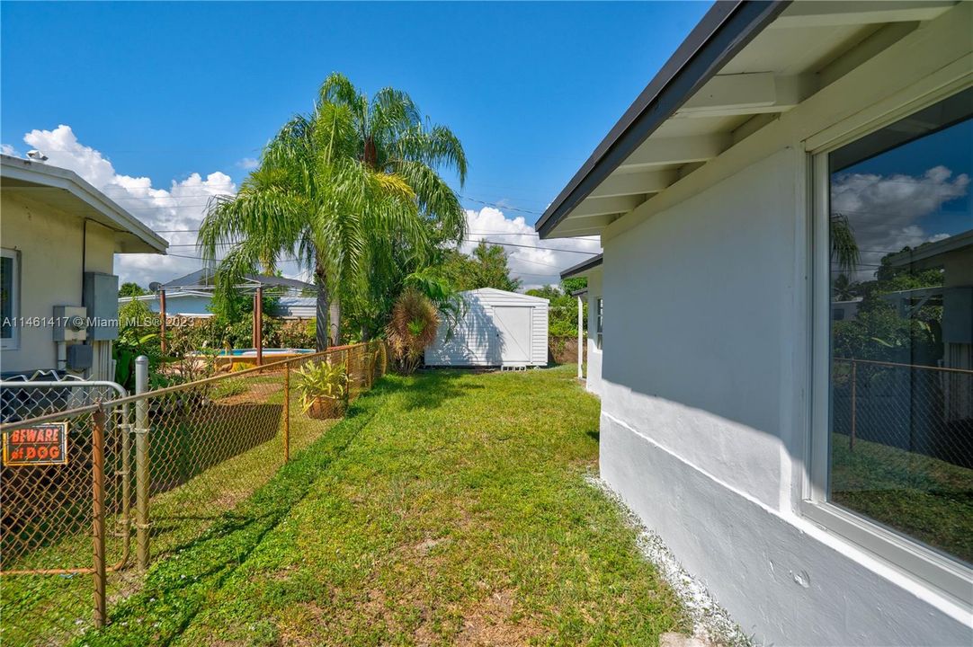 Recently Sold: $534,500 (3 beds, 2 baths, 1238 Square Feet)