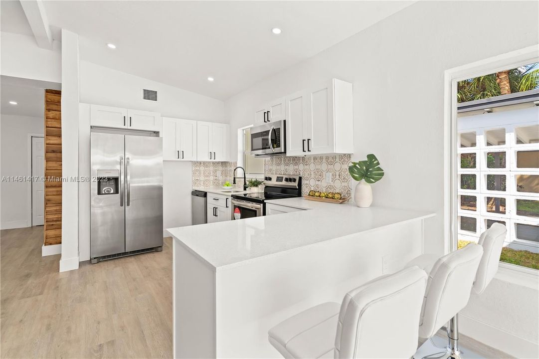 Recently Sold: $534,500 (3 beds, 2 baths, 1238 Square Feet)