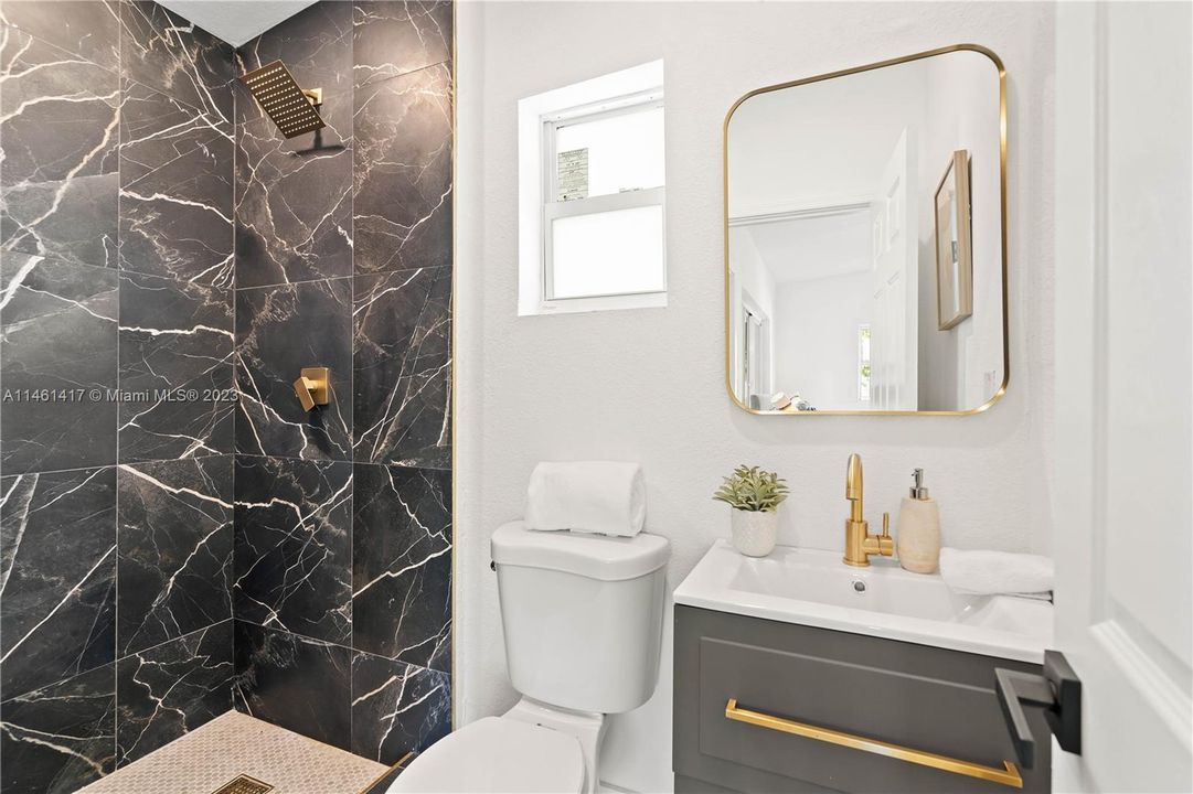 Recently Sold: $534,500 (3 beds, 2 baths, 1238 Square Feet)