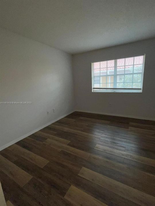 Recently Rented: $2,350 (2 beds, 2 baths, 1130 Square Feet)