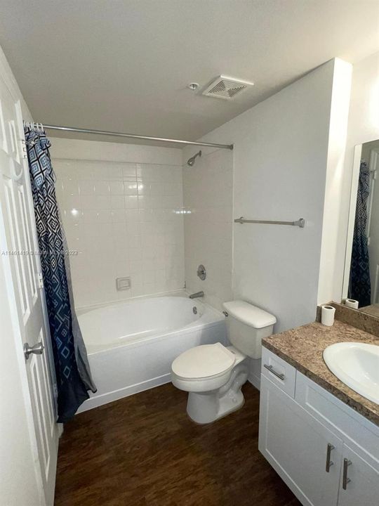 Recently Rented: $2,350 (2 beds, 2 baths, 1130 Square Feet)