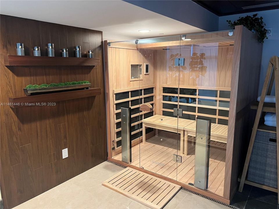 Recently Rented: $5,000 (1 beds, 1 baths, 833 Square Feet)