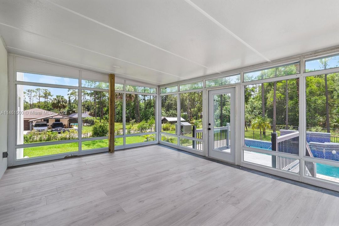 Screened Porch