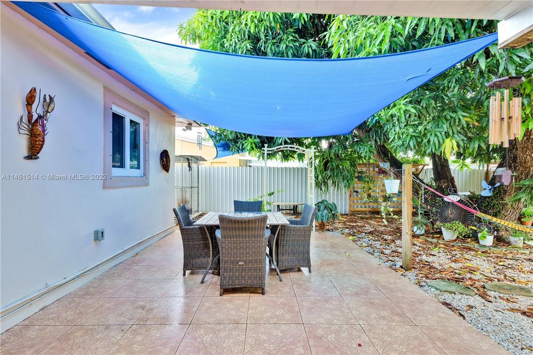 Vendido Recientemente: $440,000 (3 camas, 1 baños, 1014 Pies cuadrados)