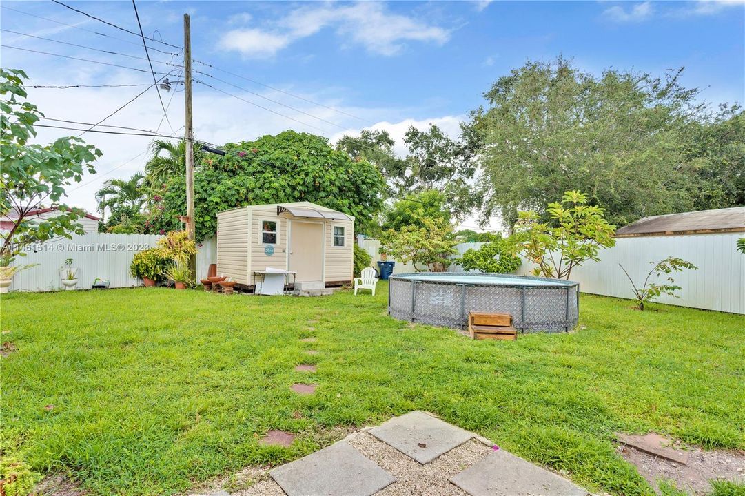 Vendido Recientemente: $440,000 (3 camas, 1 baños, 1014 Pies cuadrados)