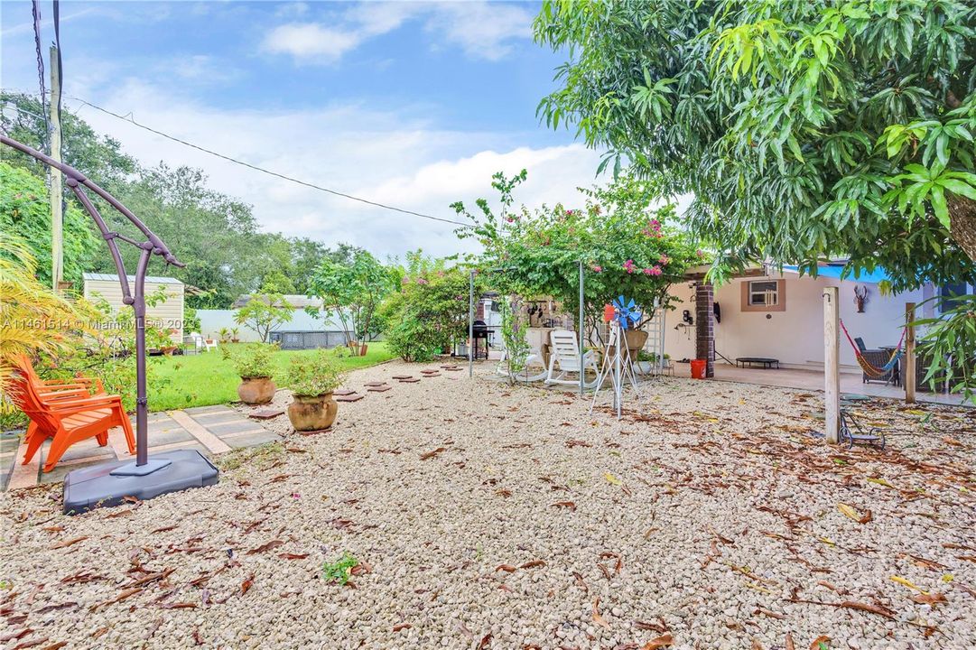 Vendido Recientemente: $440,000 (3 camas, 1 baños, 1014 Pies cuadrados)