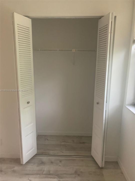 Recently Rented: $2,000 (2 beds, 2 baths, 890 Square Feet)