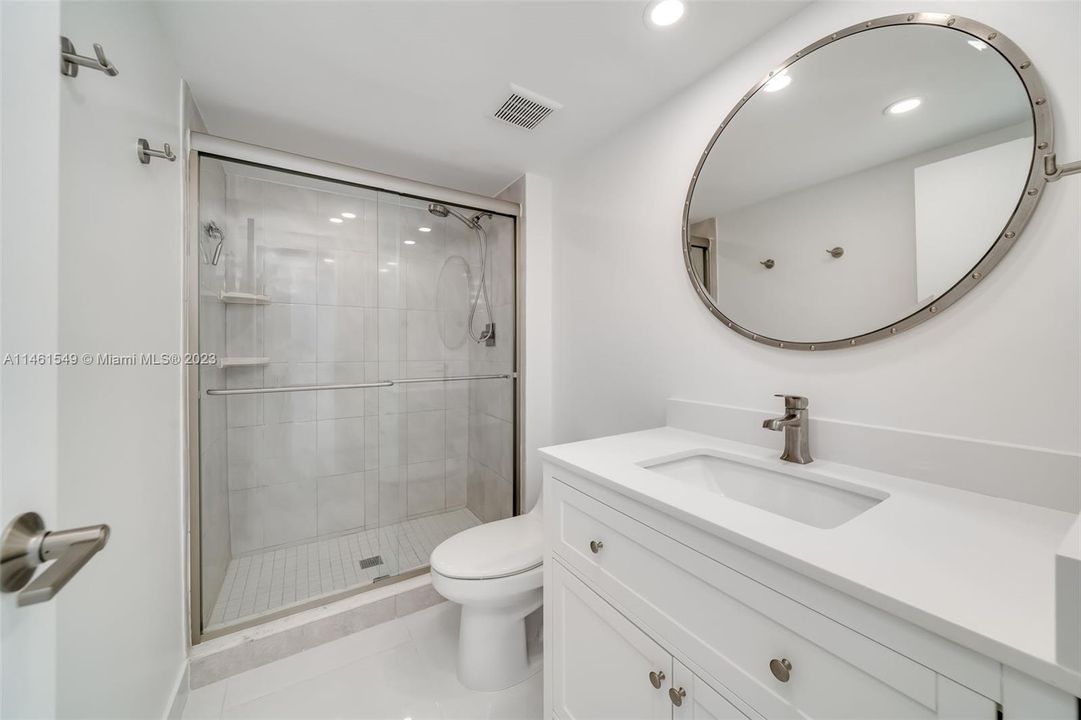 Recently Sold: $439,000 (2 beds, 2 baths, 1142 Square Feet)