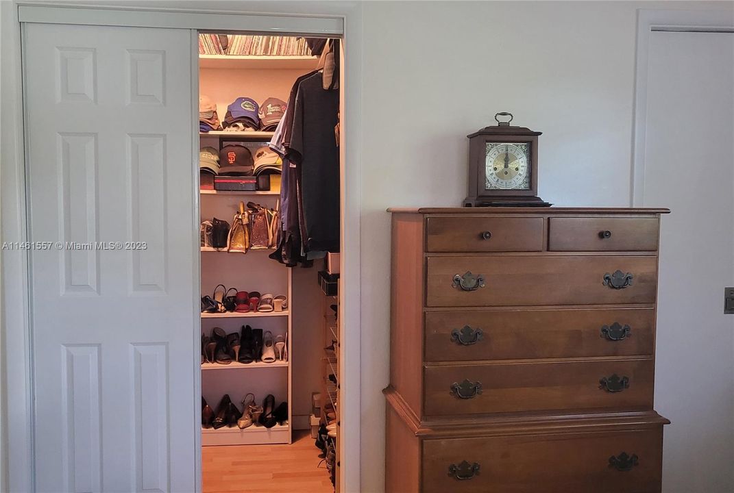 Walk in closet