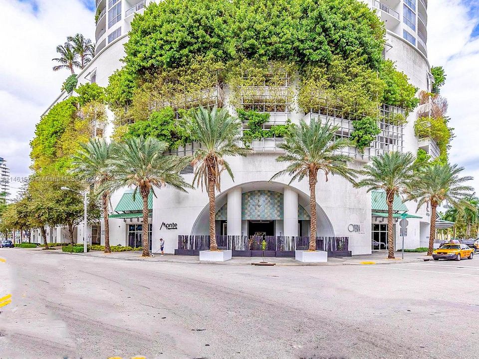 Recently Rented: $2,830 (1 beds, 1 baths, 791 Square Feet)