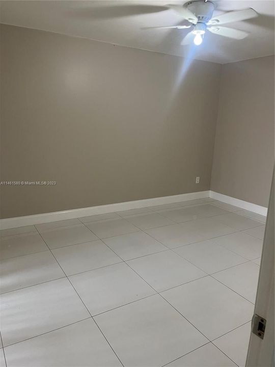 Recently Rented: $2,300 (2 beds, 2 baths, 860 Square Feet)