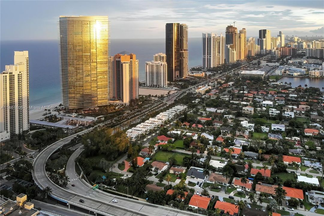 Recently Rented: $2,200 (1 beds, 1 baths, 1005 Square Feet)