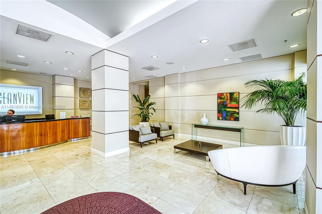 Recently Rented: $2,200 (1 beds, 1 baths, 1005 Square Feet)