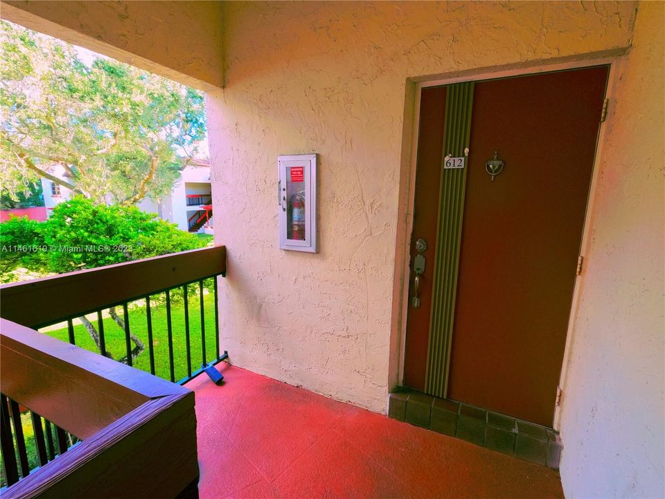 Recently Rented: $2,600 (3 beds, 2 baths, 1240 Square Feet)