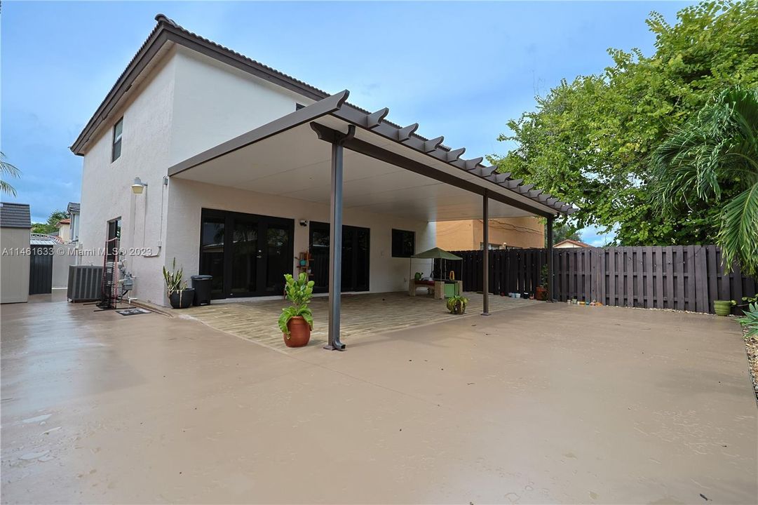 最近售出: $589,000 (3 贝兹, 2 浴室, 1672 平方英尺)