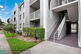 Recently Rented: $2,350 (2 beds, 2 baths, 1065 Square Feet)