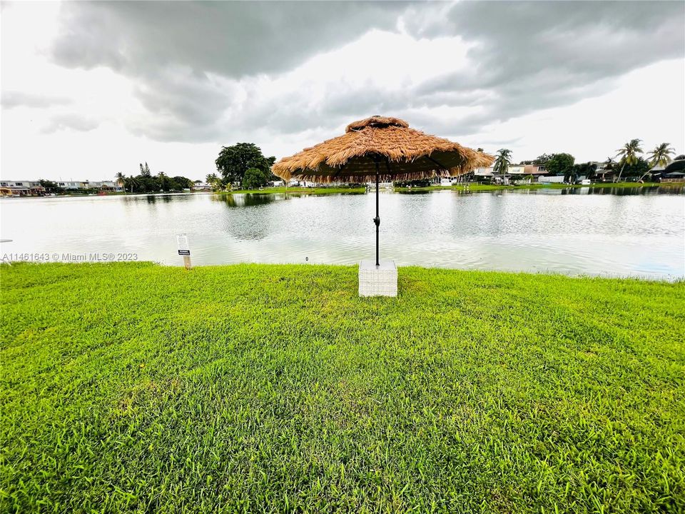 最近售出: $499,999 (2 贝兹, 2 浴室, 1314 平方英尺)