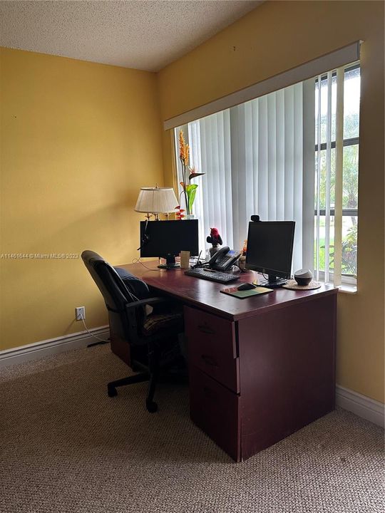 Vendido Recientemente: $250,000 (2 camas, 2 baños, 1200 Pies cuadrados)