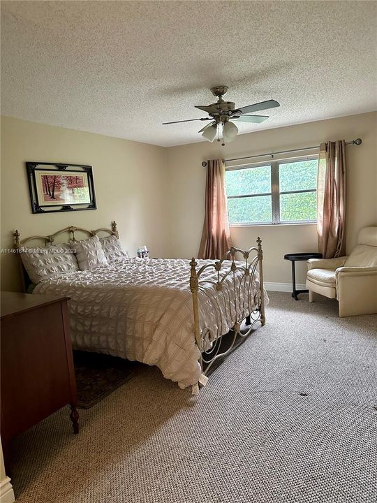 Vendido Recientemente: $250,000 (2 camas, 2 baños, 1200 Pies cuadrados)