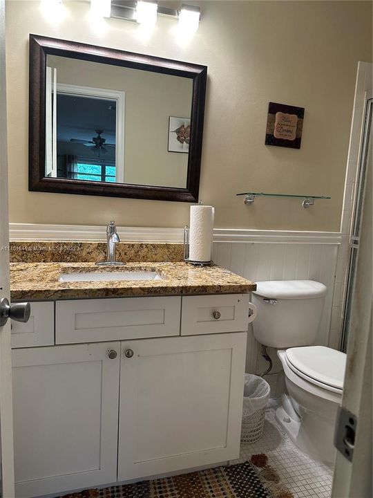 Vendido Recientemente: $250,000 (2 camas, 2 baños, 1200 Pies cuadrados)