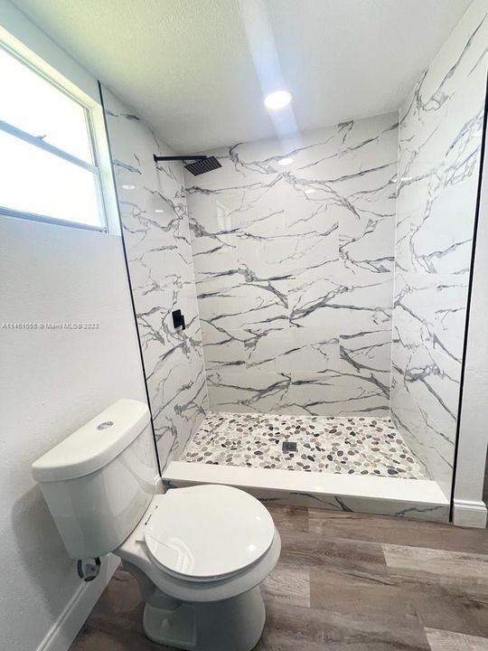 Vendido Recientemente: $169,900 (3 camas, 2 baños, 1111 Pies cuadrados)