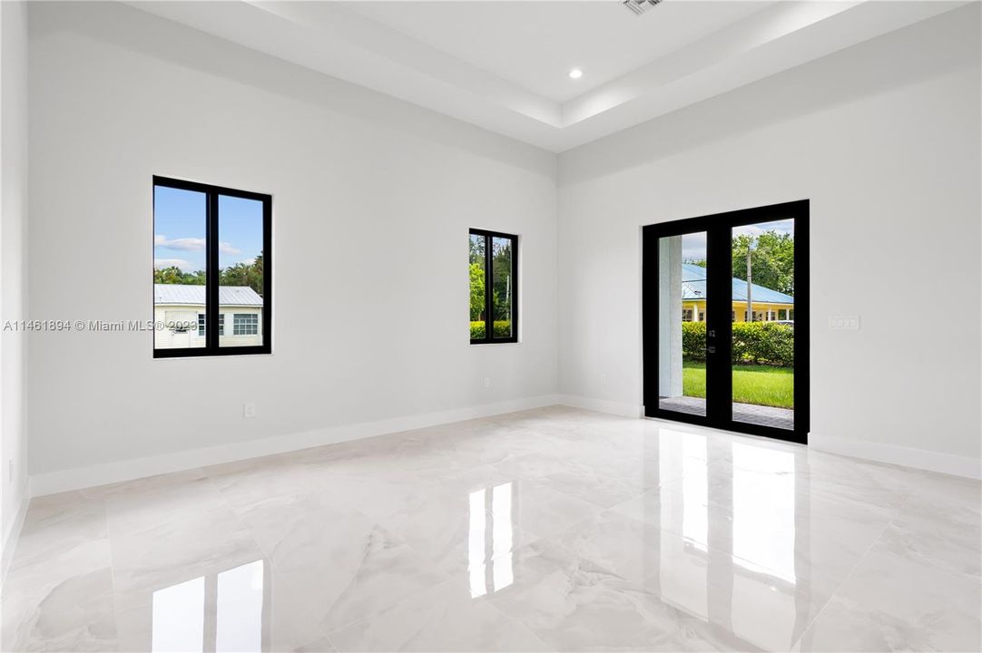 Recently Sold: $1,195,000 (4 beds, 3 baths, 0 Square Feet)