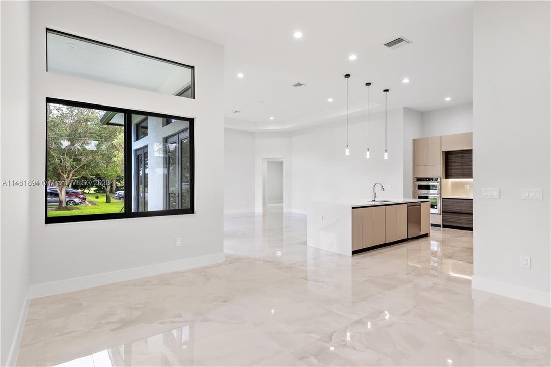 Recently Sold: $1,195,000 (4 beds, 3 baths, 0 Square Feet)