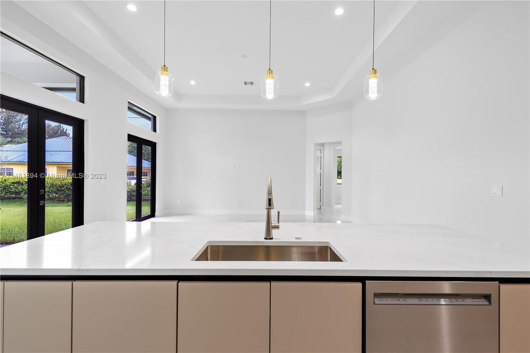 Recently Sold: $1,195,000 (4 beds, 3 baths, 0 Square Feet)