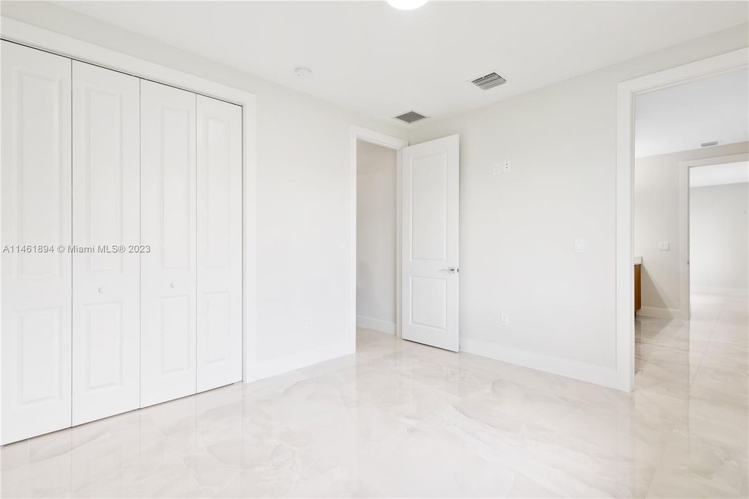 Recently Sold: $1,195,000 (4 beds, 3 baths, 0 Square Feet)